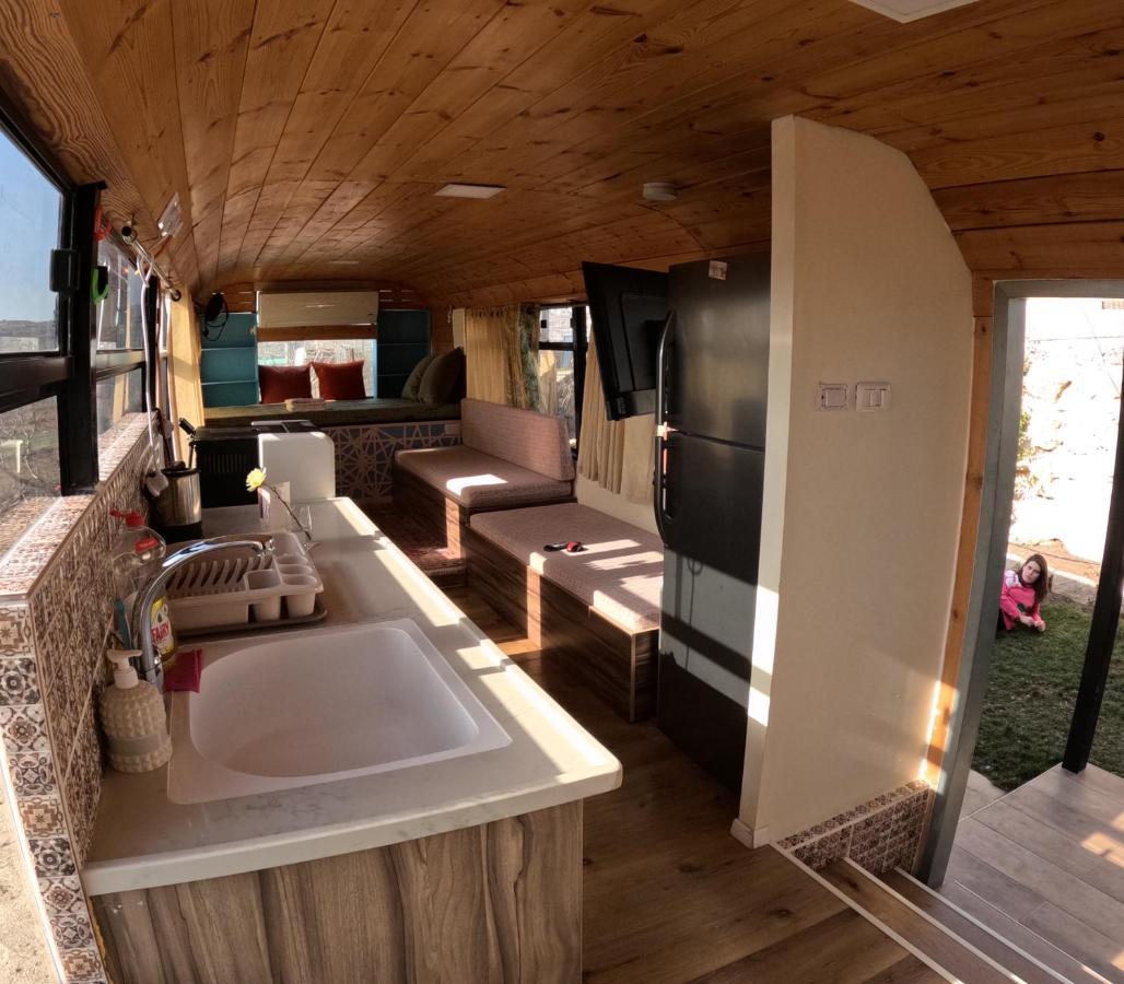 Appartement The Bus à Majdal Shams Extérieur photo